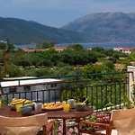 Maria's * Sami (Kefalonia)
